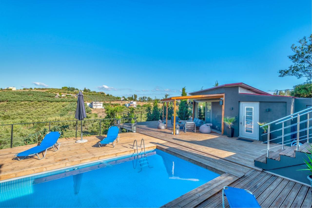 Private Pool Villa Ggki Skepasti Bagian luar foto