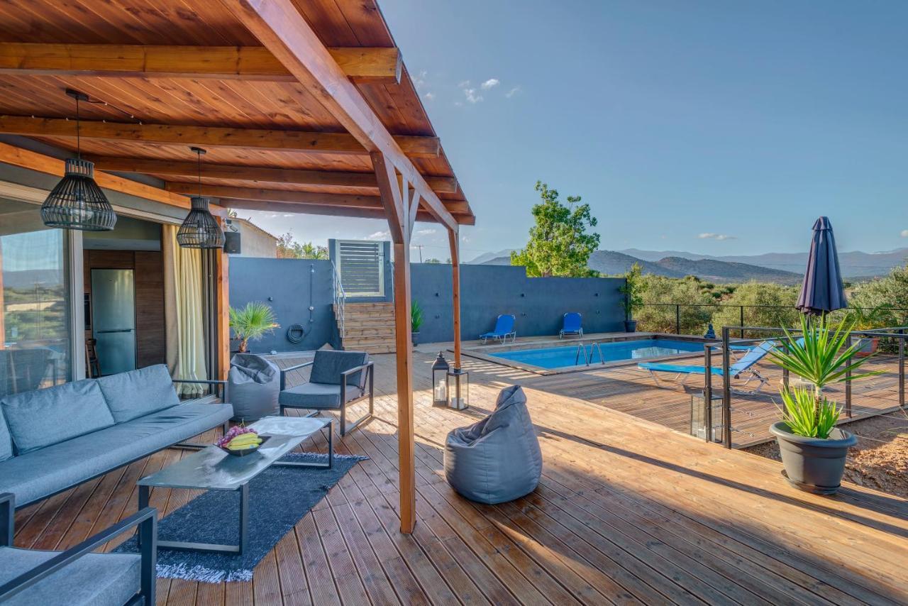 Private Pool Villa Ggki Skepasti Bagian luar foto
