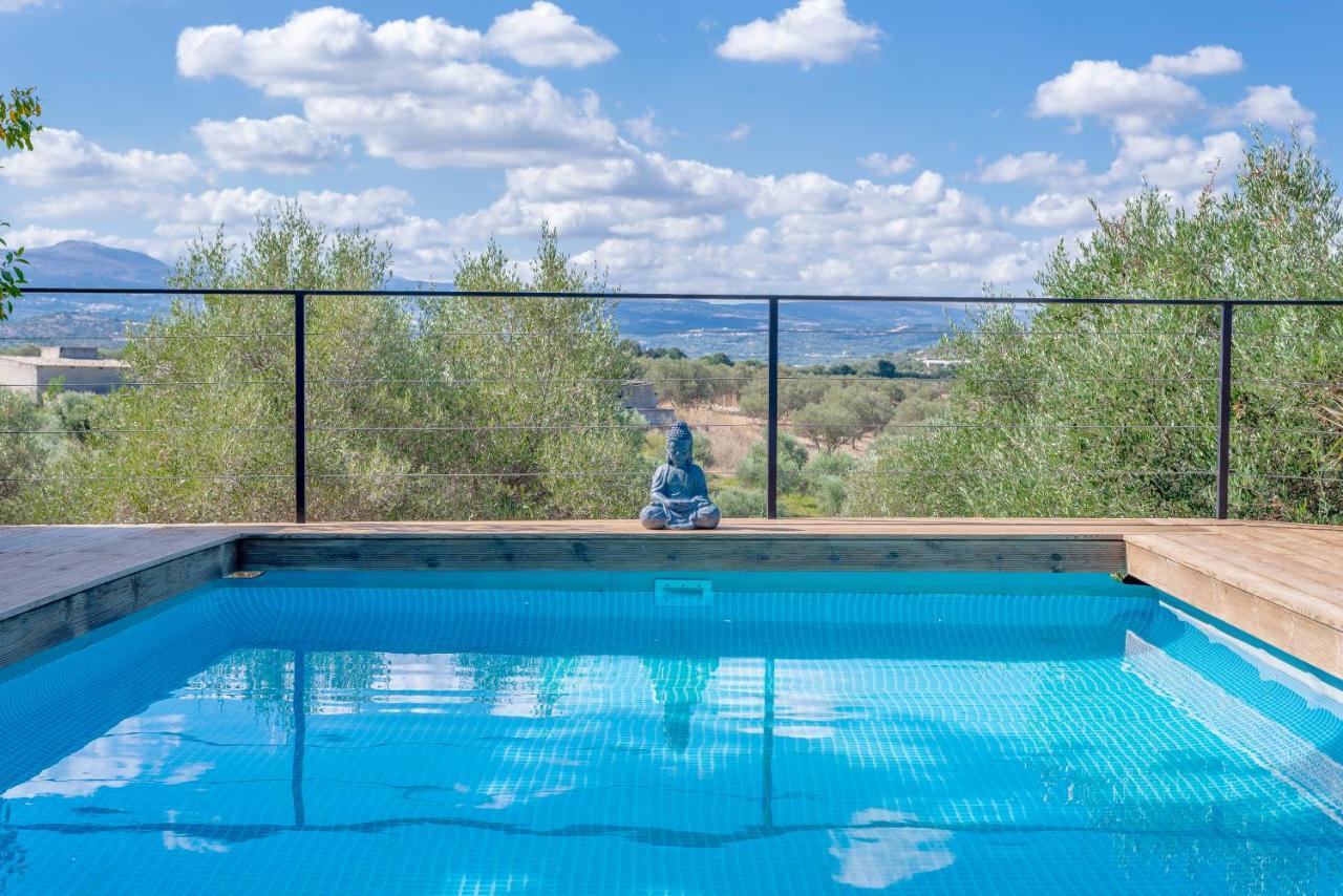 Private Pool Villa Ggki Skepasti Bagian luar foto