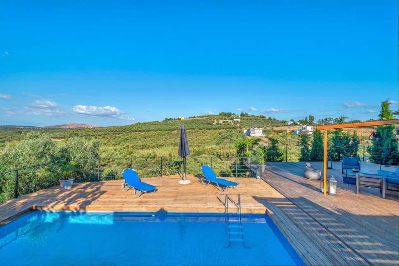 Private Pool Villa Ggki Skepasti Bagian luar foto