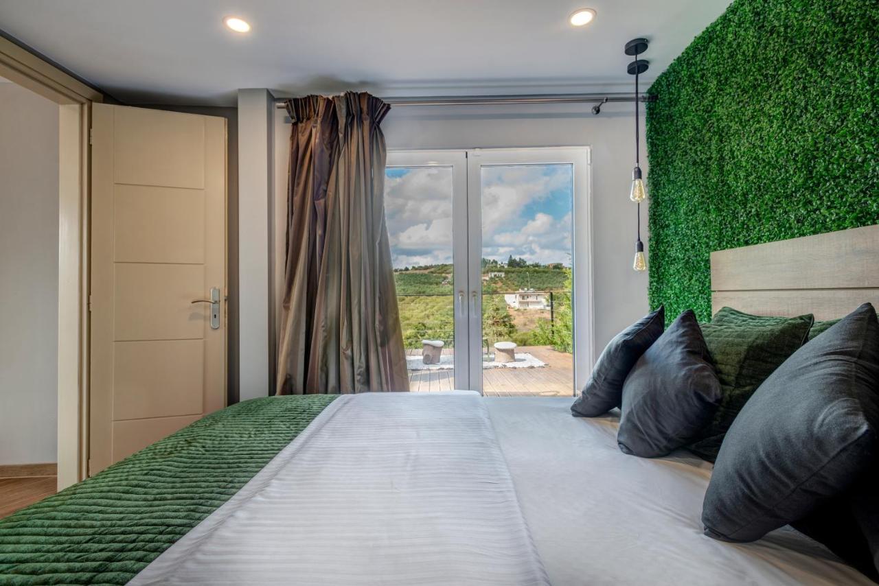 Private Pool Villa Ggki Skepasti Bagian luar foto